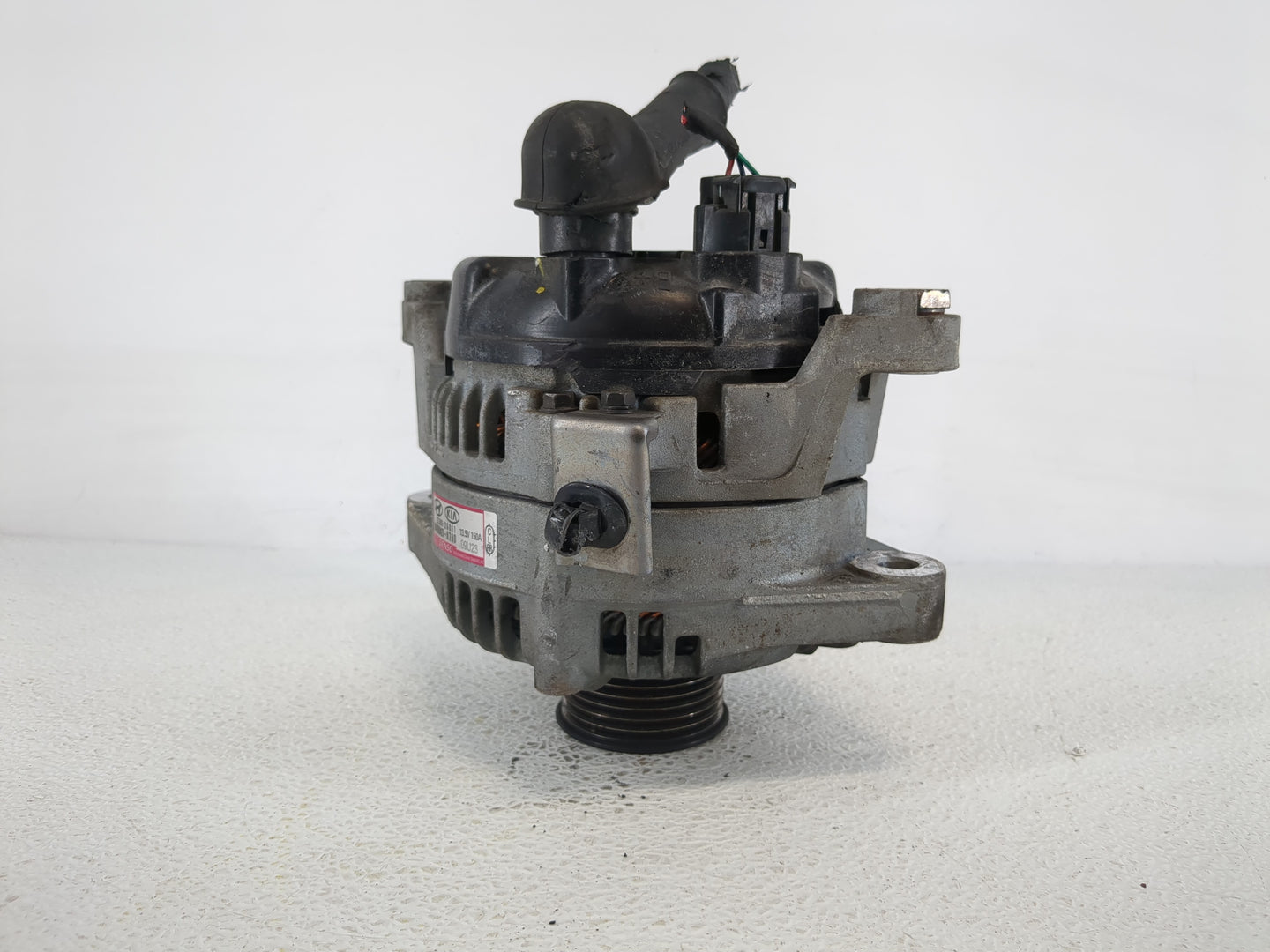 2019-2020 Hyundai Santa Fe Alternator Replacement Generator Charging Assembly Engine OEM P/N:37300-2G061 Fits OEM Used Auto 