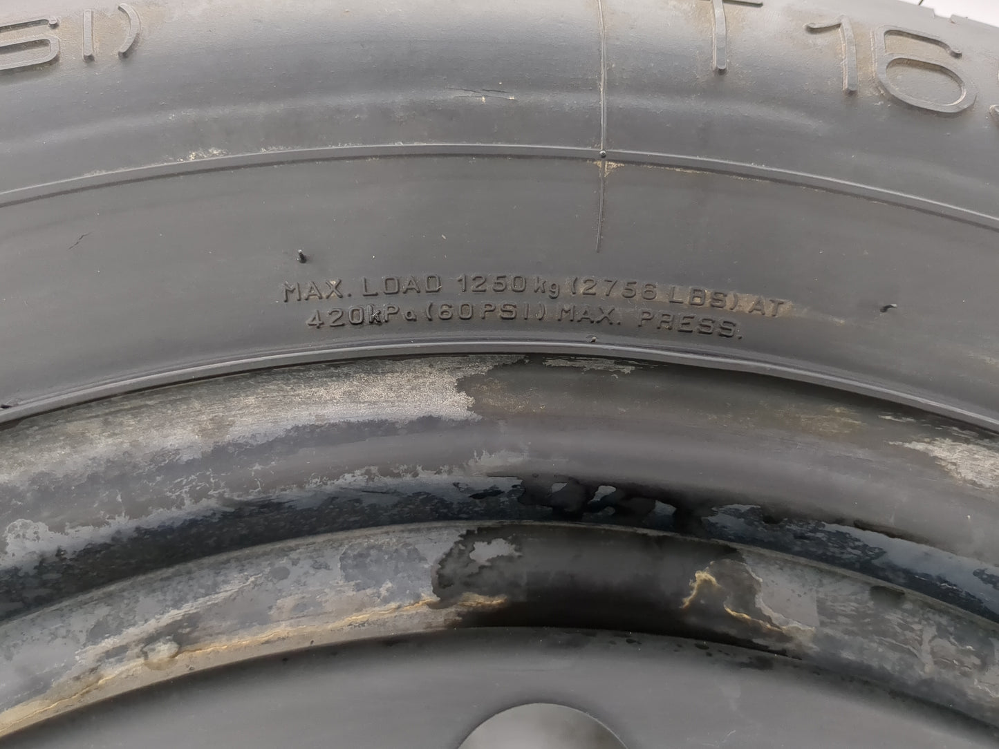 2007-2020 Hyundai Santa Fe Spare Donut Tire Wheel Rim Oem - Oemusedautoparts1.com