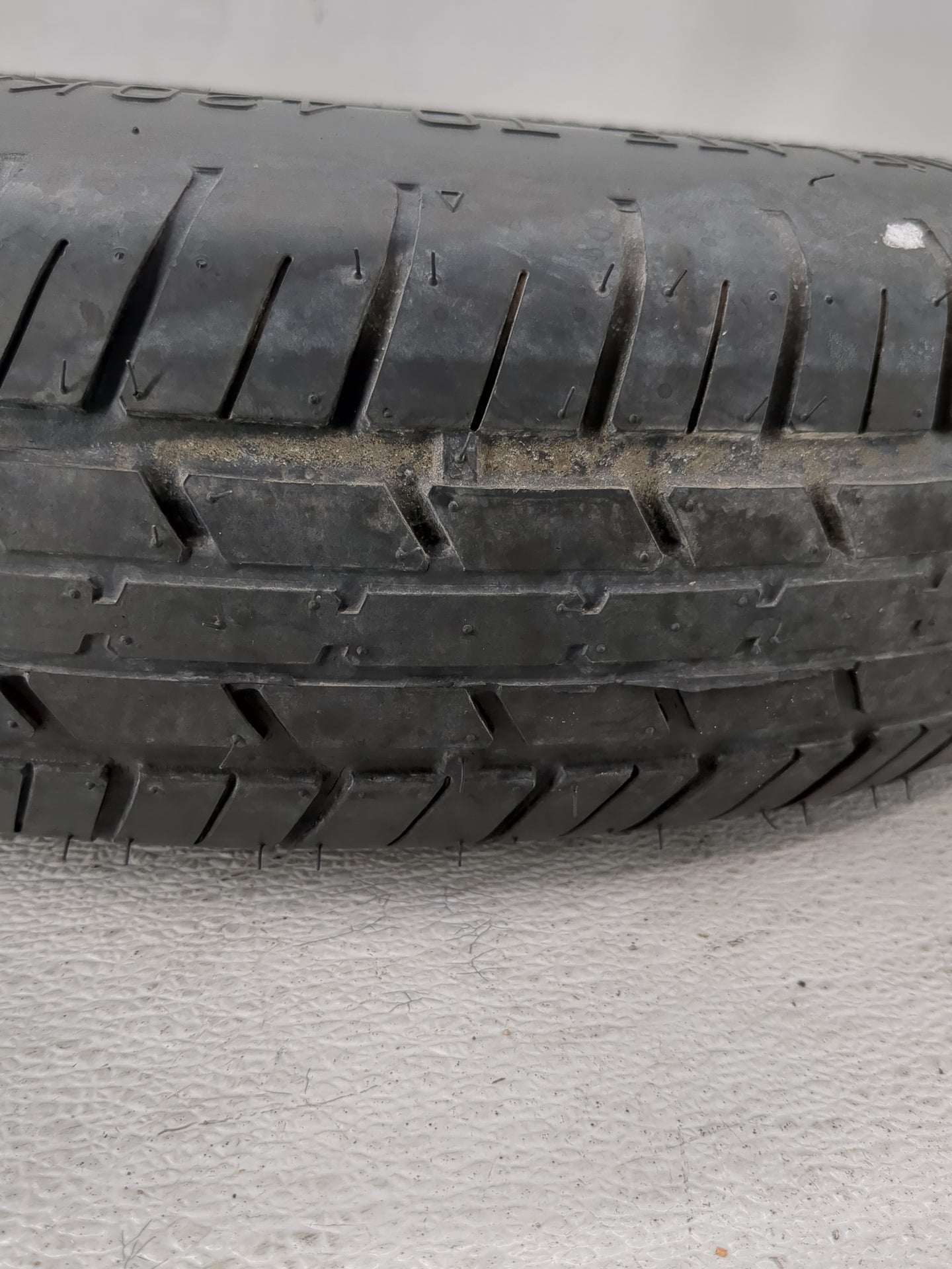 2007-2020 Hyundai Santa Fe Spare Donut Tire Wheel Rim Oem - Oemusedautoparts1.com