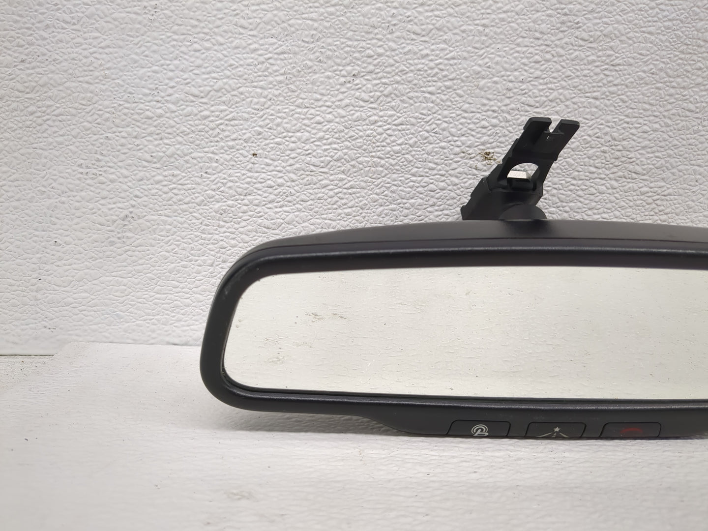 2013-2020 Hyundai Santa Fe Interior Rear View Mirror Replacement OEM Fits OEM Used Auto Parts - Oemusedautoparts1.com