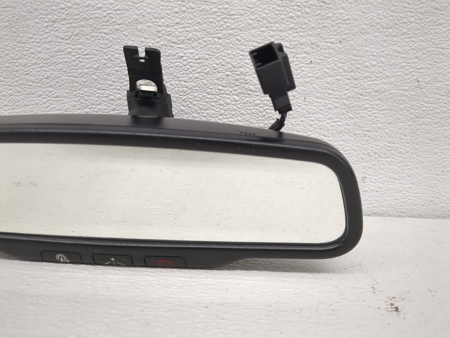 2013-2020 Hyundai Santa Fe Interior Rear View Mirror Replacement OEM Fits OEM Used Auto Parts - Oemusedautoparts1.com