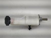 2013-2019 Hyundai Santa Fe Brake Master Cylinder - Oemusedautoparts1.com