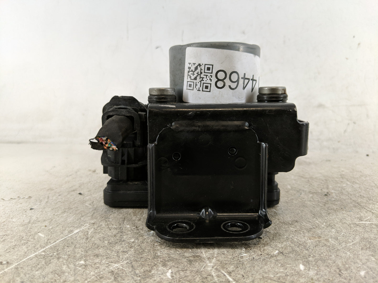 2017-2018 Hyundai Santa Fe ABS Pump Control Module Replacement P/N:3641801830164 58920-4Z300 Fits Fits 2017 2018 OEM Used Au