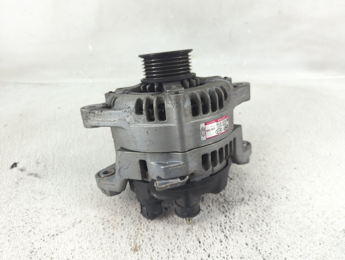2019-2020 Hyundai Santa Fe Alternator Replacement Generator Charging Assembly Engine OEM P/N:37300-2G061 Fits OEM Used Auto 