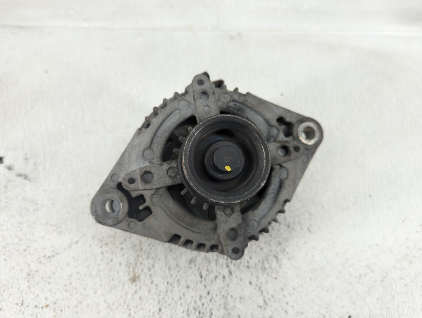 2019-2020 Hyundai Santa Fe Alternator Replacement Generator Charging Assembly Engine OEM P/N:37300-2G061 Fits OEM Used Auto 