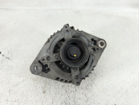 2019-2020 Hyundai Santa Fe Alternator Replacement Generator Charging Assembly Engine OEM P/N:37300-2G061 Fits OEM Used Auto Parts