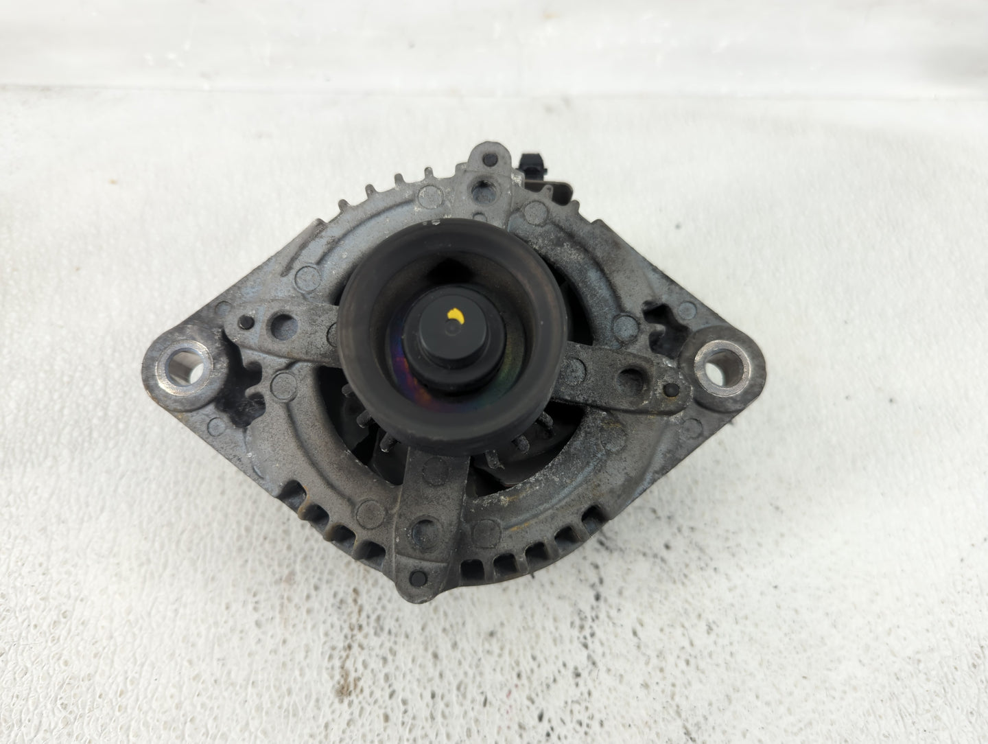 2019-2020 Hyundai Santa Fe Alternator Replacement Generator Charging Assembly Engine OEM P/N:37300-2G061 Fits OEM Used Auto 