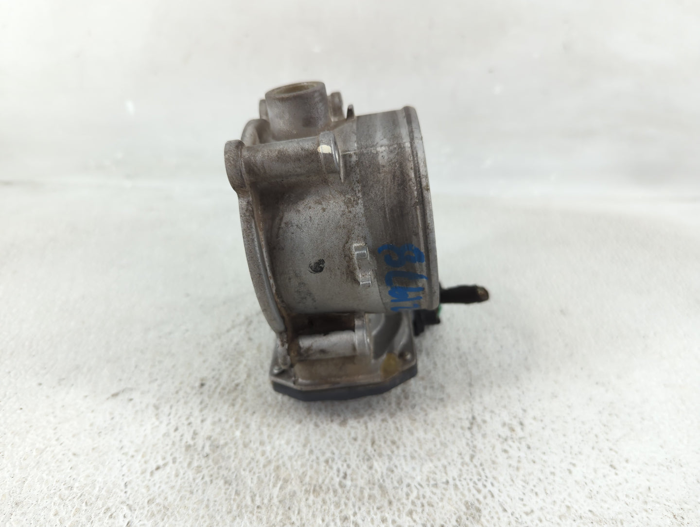 2013-2018 Hyundai Santa Fe Throttle Body P/N:35100-3CAA0 Fits Fits 2012 2013 2014 2015 2016 2017 2018 OEM Used Auto Parts - 