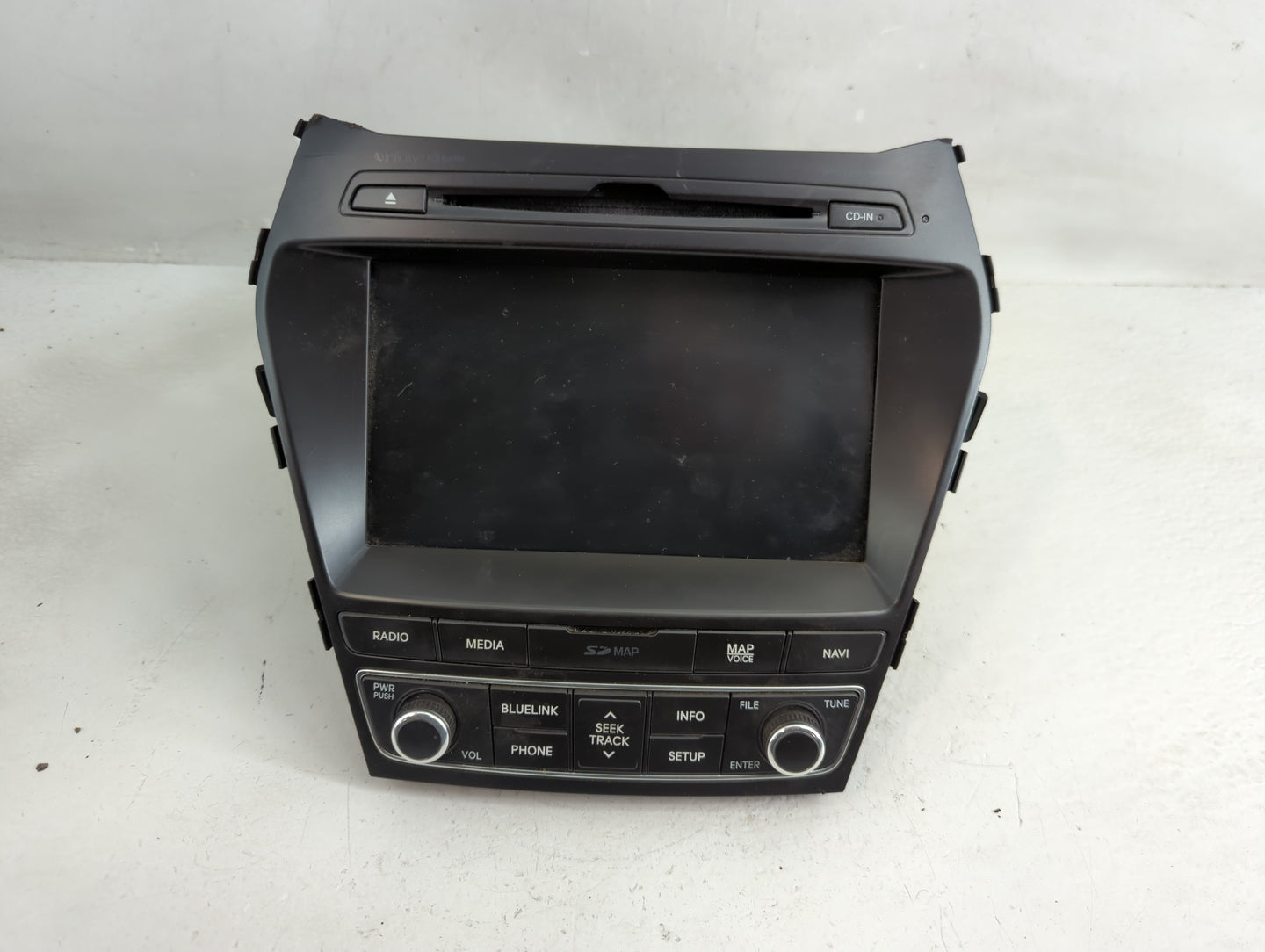 2017-2018 Hyundai Santa Fe Radio AM FM Cd Player Receiver Replacement P/N:96560-B8512NN5 Fits Fits 2017 2018 OEM Used Auto P