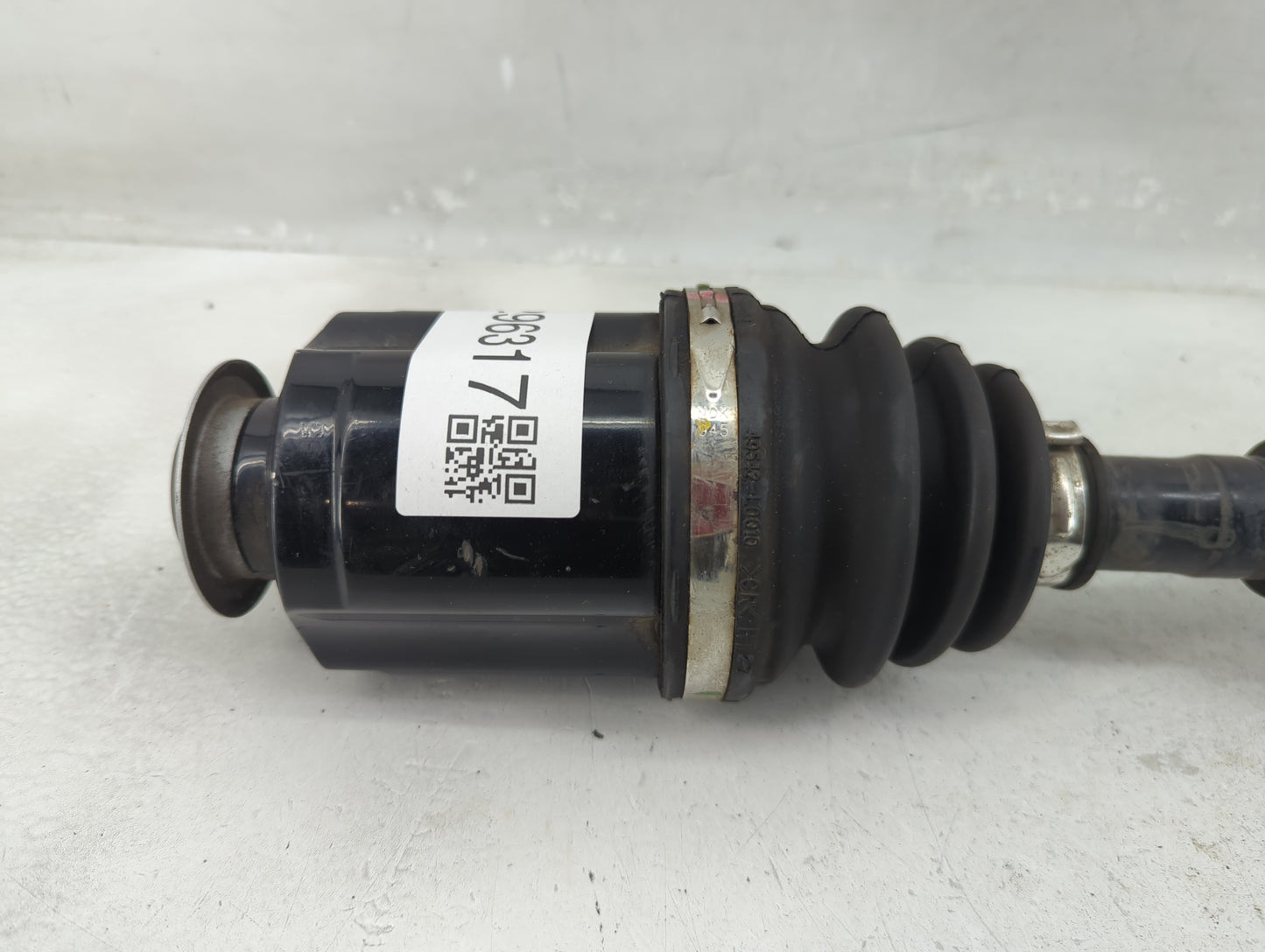 2018 Hyundai Santa Fe Axle Shaft Front Driver Cv C/v - Oemusedautoparts1.com