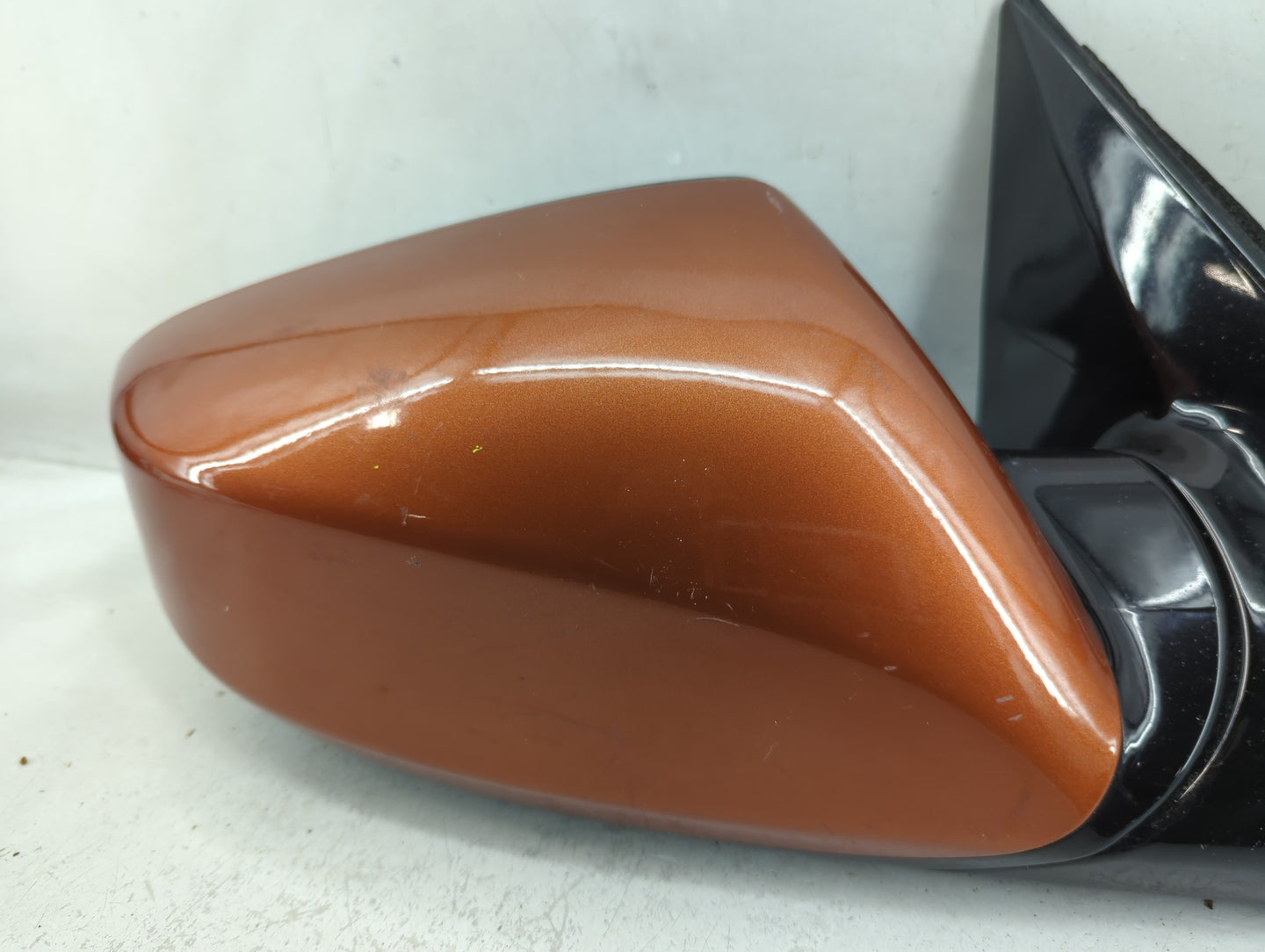 2015-2018 Hyundai Santa Fe Passenger Side View Mirror - Right Door Mirror OEM Used - Oemusedautoparts1.com