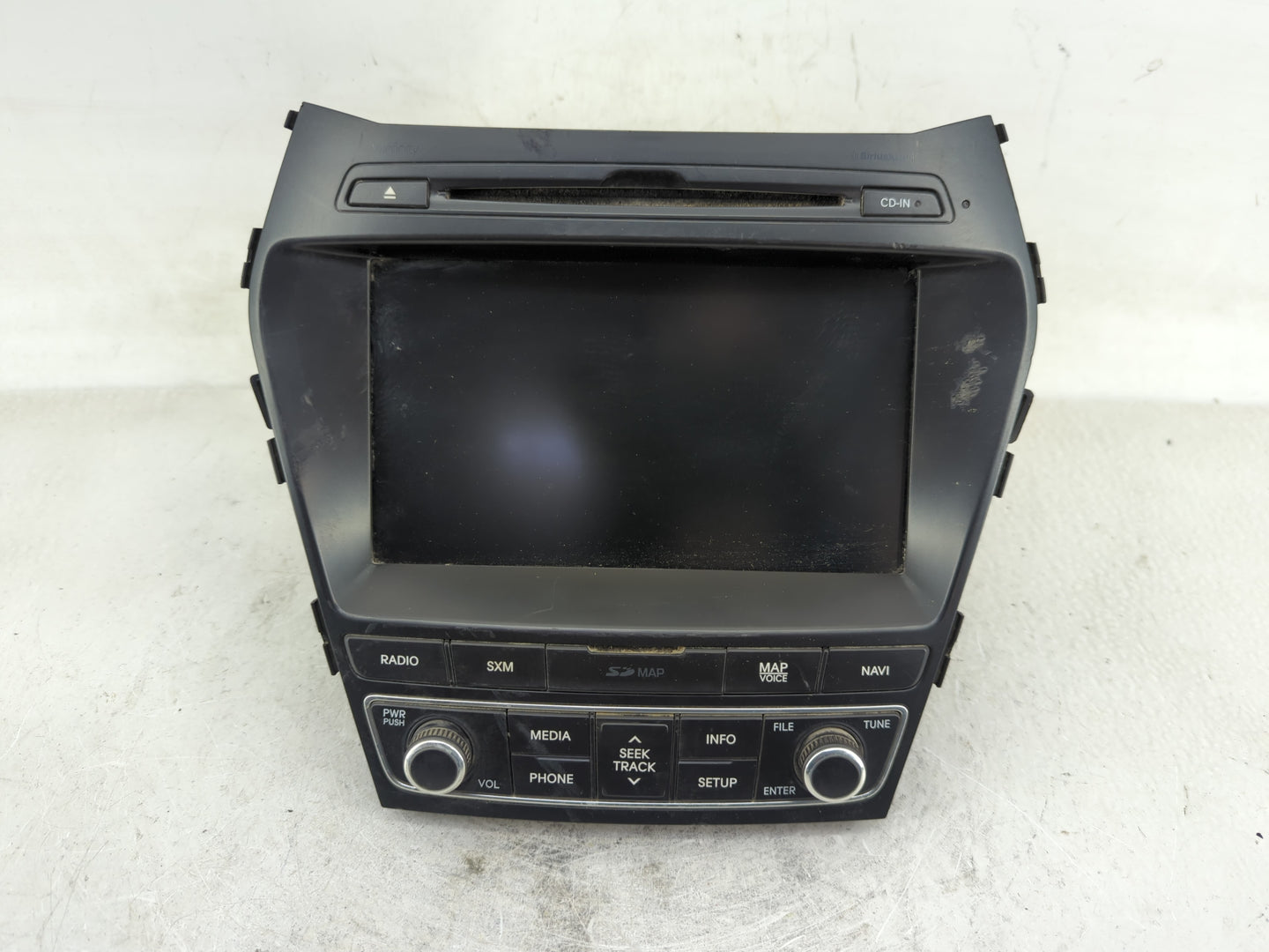 2017-2018 Hyundai Santa Fe Radio AM FM Cd Player Receiver Replacement P/N:96560-B8562NN5 Fits Fits 2017 2018 OEM Used Auto P