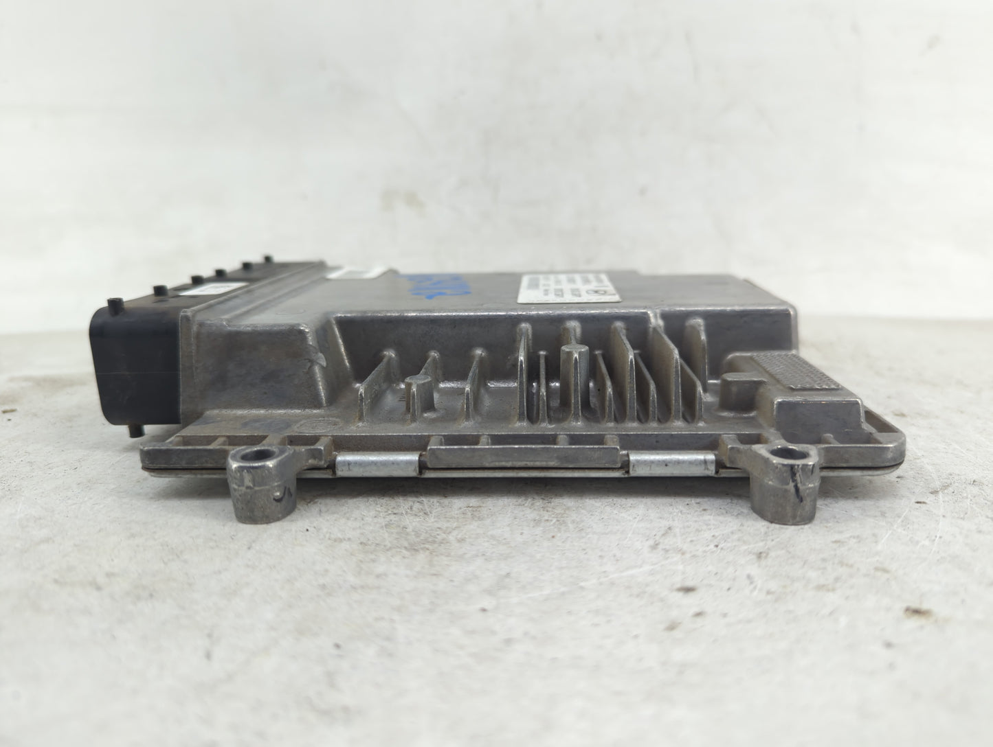 2018 Hyundai Santa Fe PCM Engine Control Computer ECU ECM PCU OEM P/N:39130-2GKP1 39100-2GKP1 Fits OEM Used Auto Parts - Oem