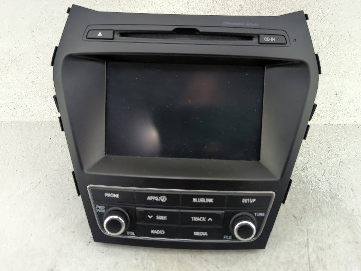 2017-2018 Hyundai Santa Fe Radio AM FM Cd Player Receiver Replacement Fits Fits 2017 2018 OEM Used Auto Parts - Oemusedautop