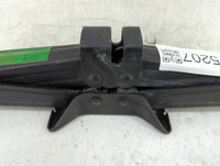 2018 Hyundai Santa Fe Spare Scissor Car Jack 1415207 - Oemusedautoparts1.com