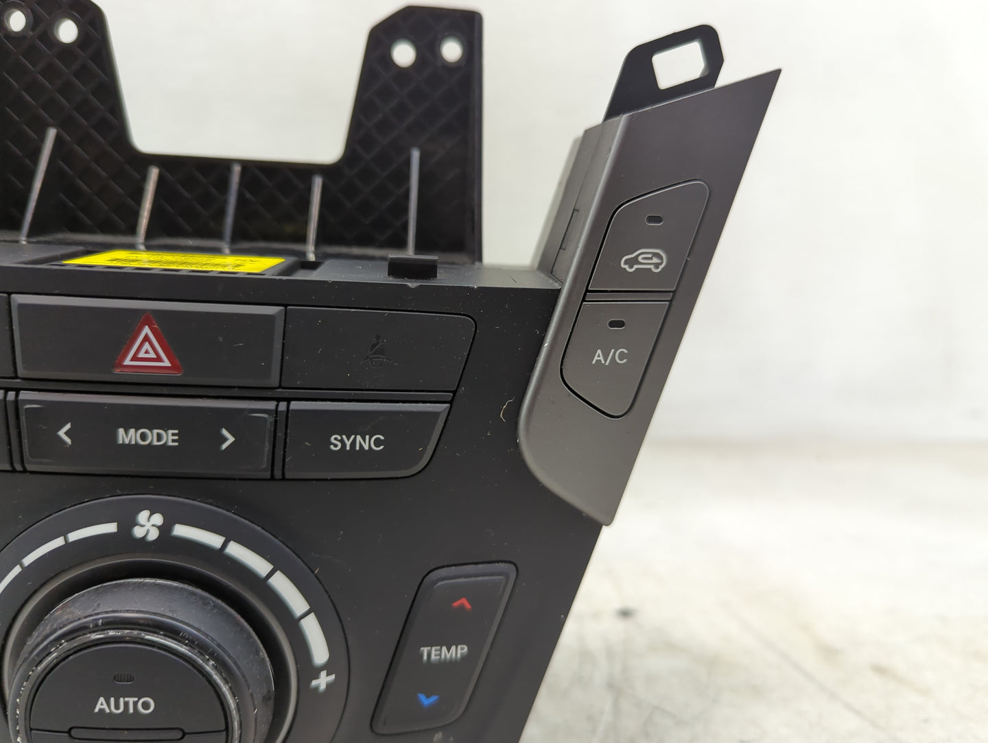 2017-2018 Hyundai Santa Fe Climate Control Module Temperature AC/Heater Replacement P/N:97250-4ZEA0 Fits Fits 2017 2018 OEM 