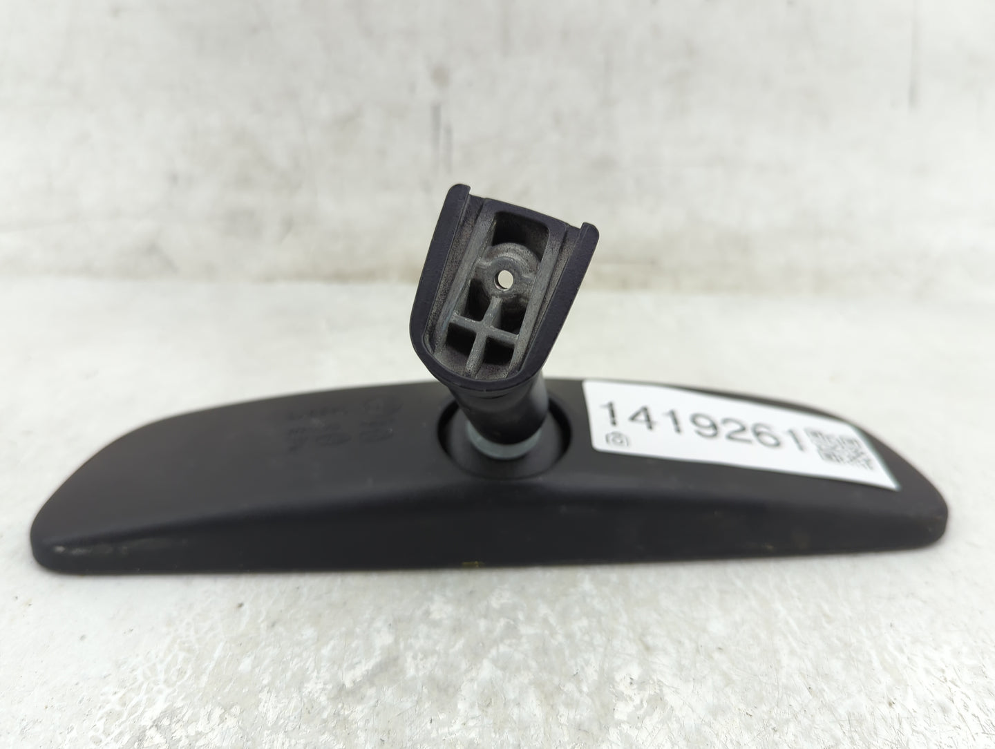 2015-2020 Hyundai Santa Fe Interior Rear View Mirror Replacement OEM Fits OEM Used Auto Parts - Oemusedautoparts1.com