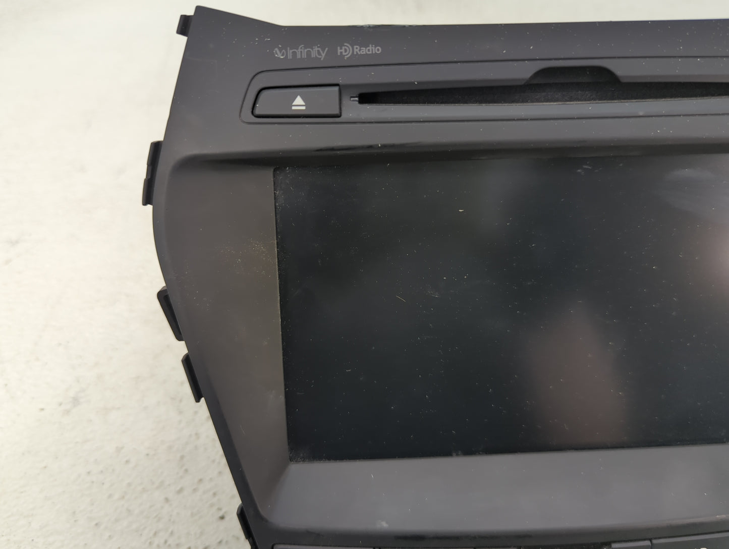 2017-2018 Hyundai Santa Fe Radio AM FM Cd Player Receiver Replacement P/N:96560-4Z5114X Fits Fits 2017 2018 OEM Used Auto Pa