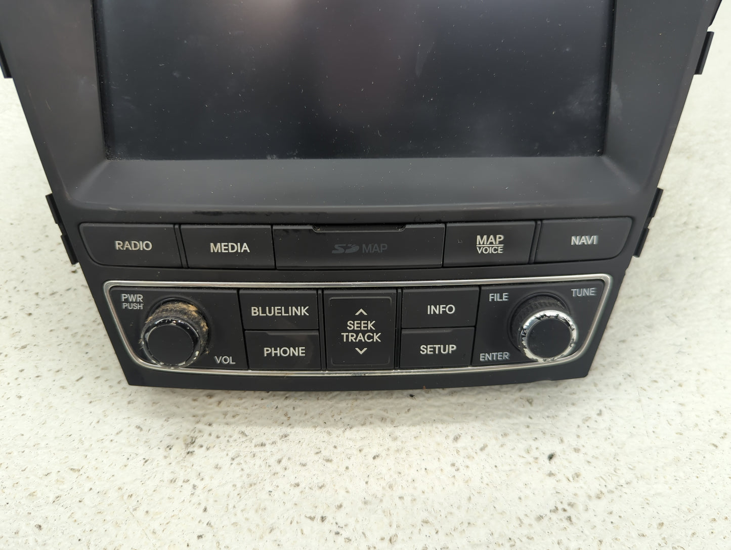 2017-2018 Hyundai Santa Fe Radio AM FM Cd Player Receiver Replacement P/N:96560-4Z5114X Fits Fits 2017 2018 OEM Used Auto Pa