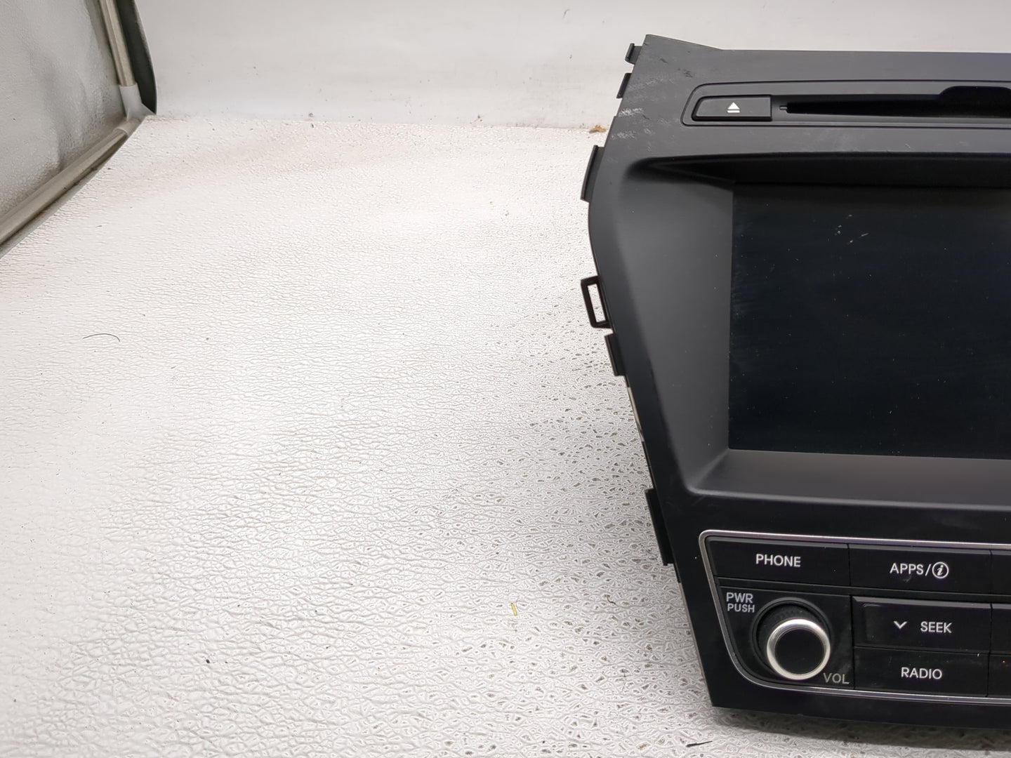 2017-2018 Hyundai Santa Fe Radio AM FM Cd Player Receiver Replacement P/N:96160-4Z0004X Fits Fits 2017 2018 OEM Used Auto Pa