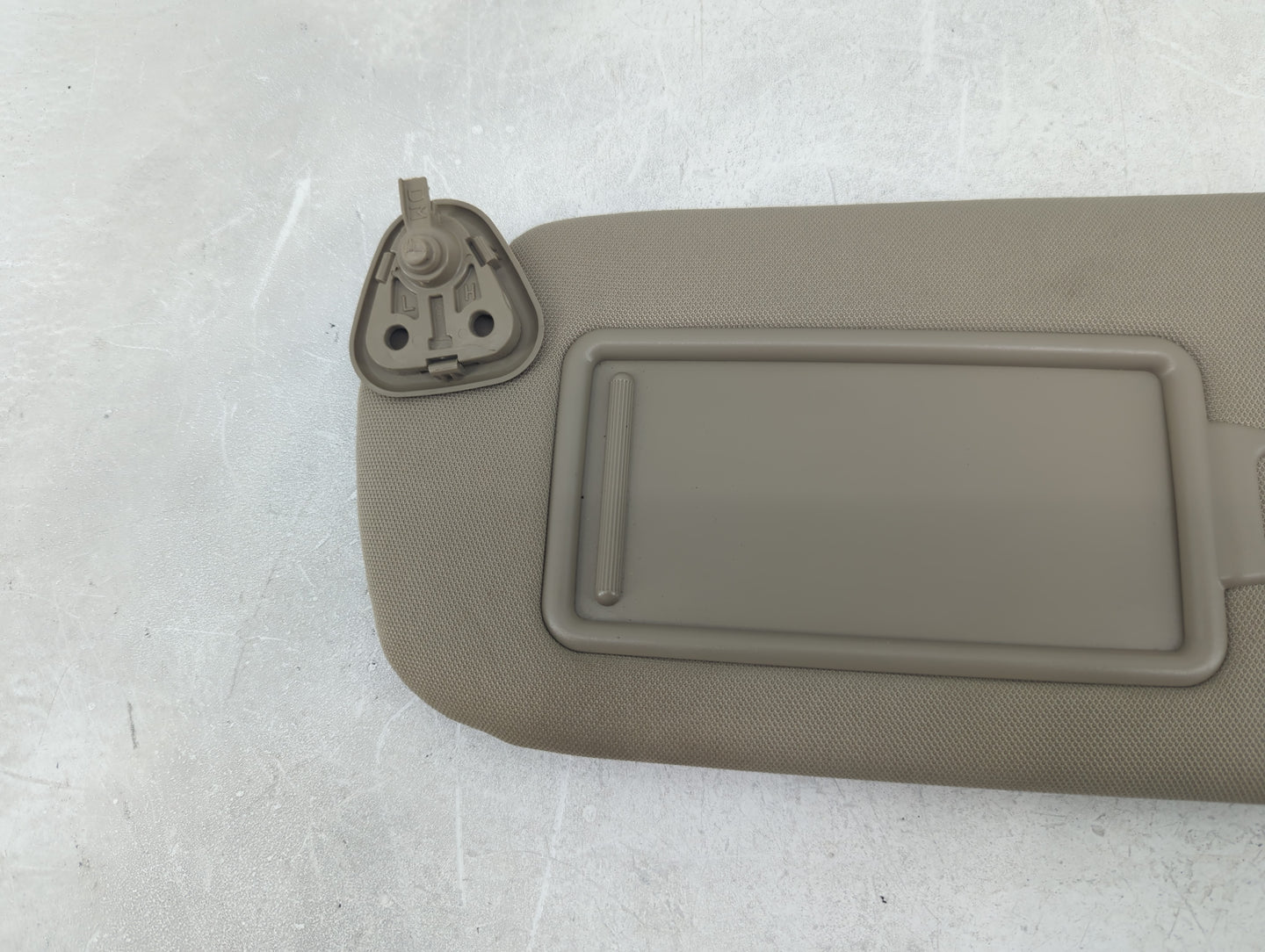 2013-2019 Hyundai Santa Fe Sun Visor Shade Replacement Driver Left Mirror Fits Fits 2013 2014 2015 2016 2017 2018 2019 OEM U