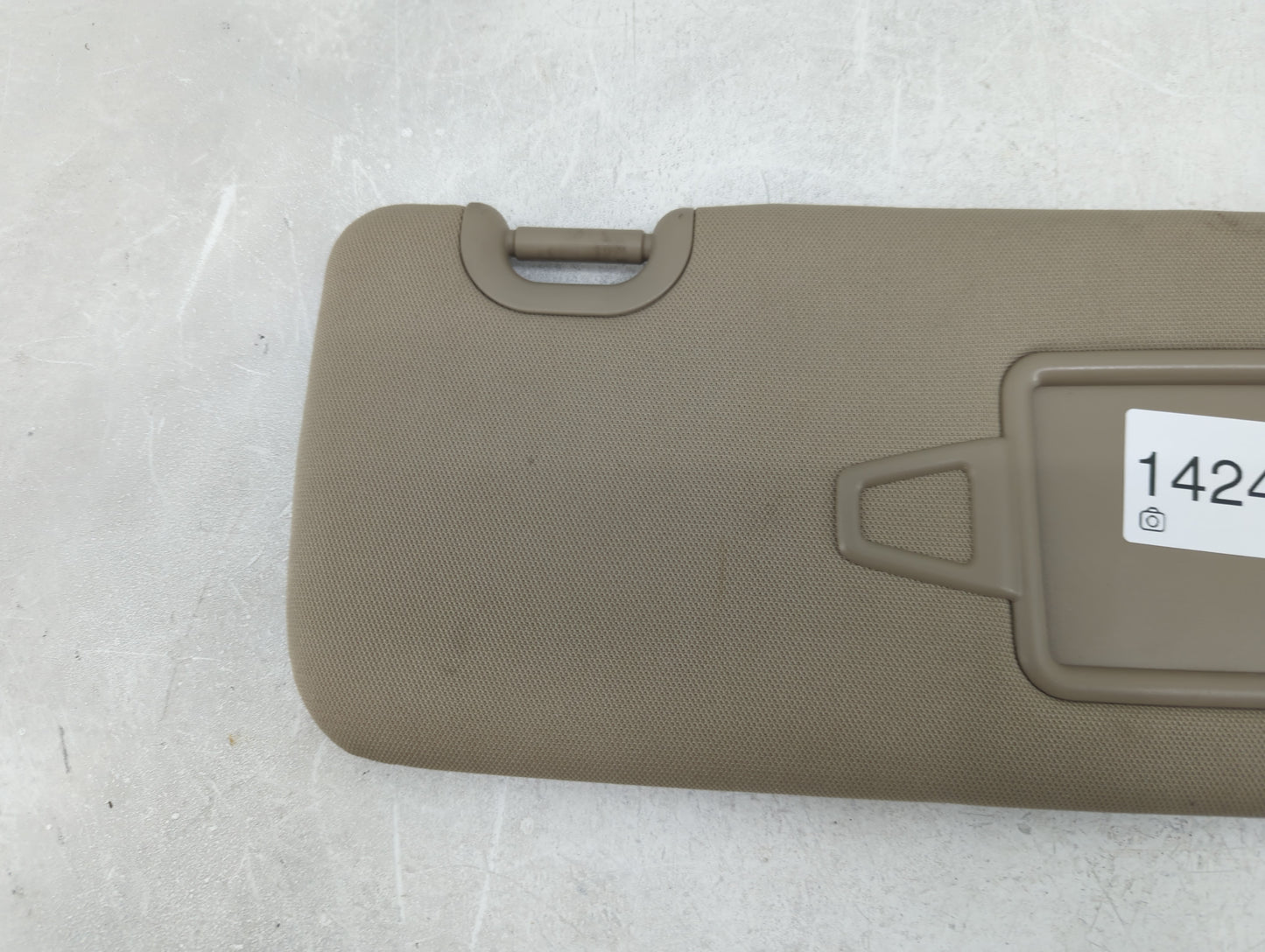 2013-2019 Hyundai Santa Fe Sun Visor Shade Replacement Passenger Right Mirror Fits Fits 2013 2014 2015 2016 2017 2018 2019 O