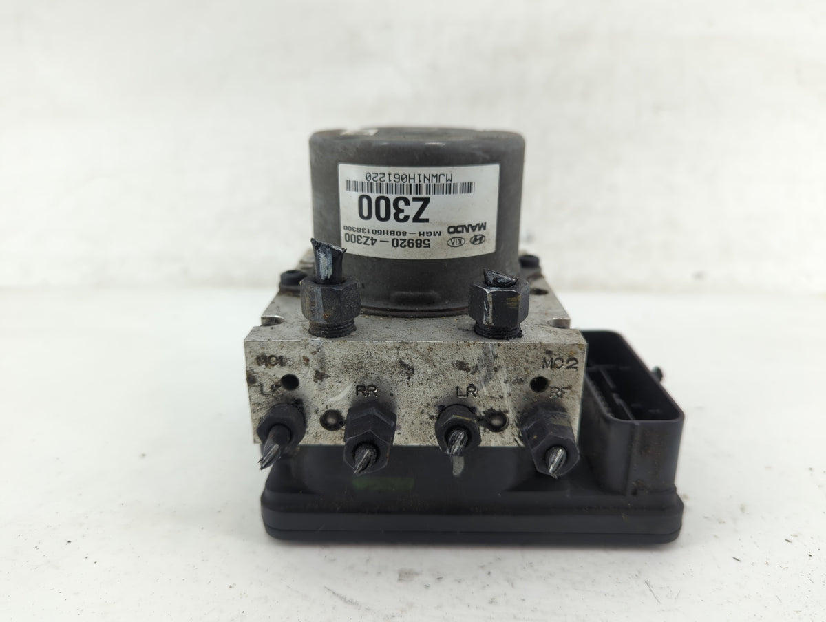 2017-2018 Hyundai Santa Fe Anti-Lock Brake ABS Pump Module Actuator OEM P/N:58920-4Z300 Fits Fits 2017 2018 OEM Used Auto Pa