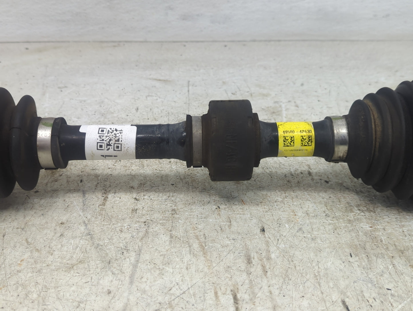 2018 Hyundai Santa Fe Axle Shaft Front Driver Cv C/v - Oemusedautoparts1.com