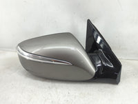 2017-2018 Hyundai Santa Fe Passenger Side View Mirror - Right Door Mirror OEM Used - Oemusedautoparts1.com