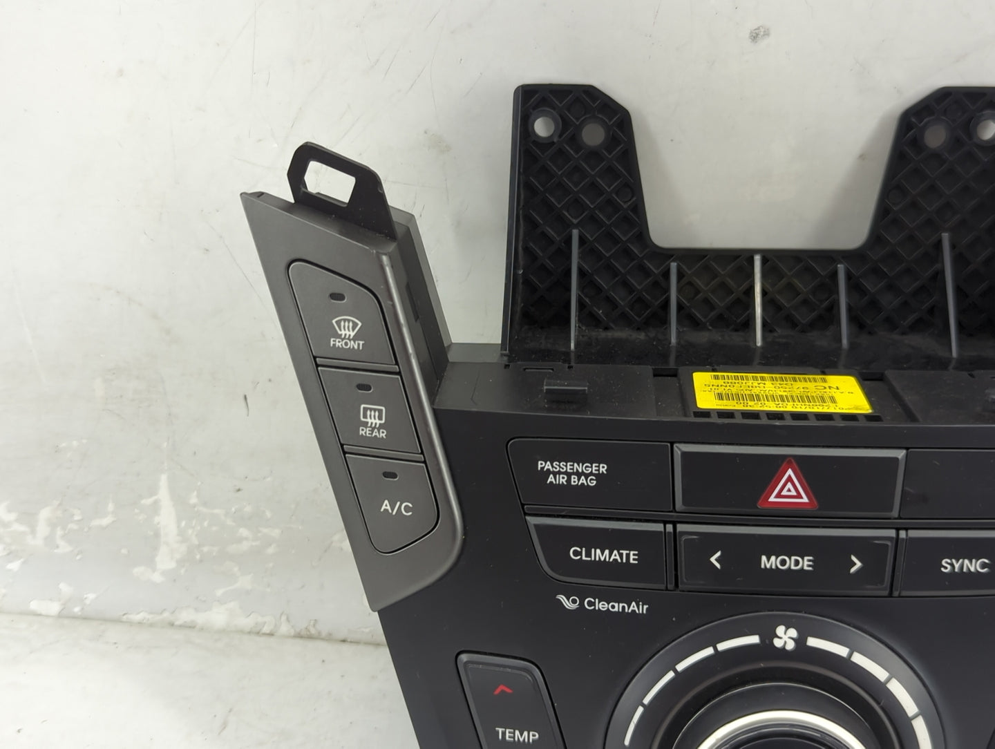 2017-2018 Hyundai Santa Fe Climate Control Module Temperature AC/Heater Replacement P/N:97250-B8EF0NN5 E200NHFDA-0200 Fits O