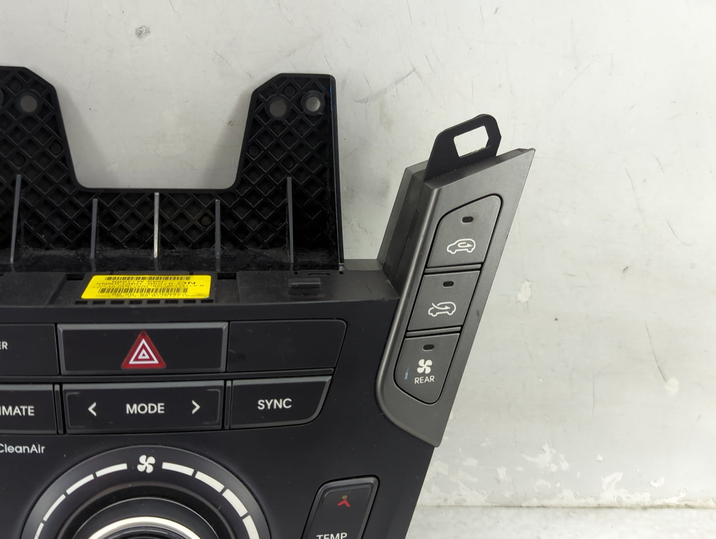 2017-2018 Hyundai Santa Fe Climate Control Module Temperature AC/Heater Replacement P/N:97250-B8EF0NN5 E200NHFDA-0200 Fits O