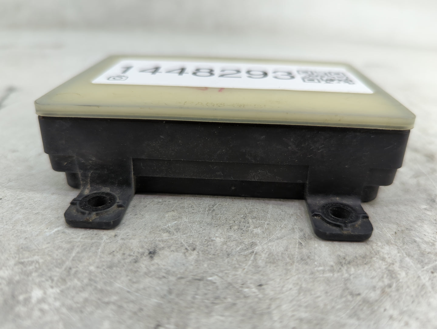 2017-2018 Hyundai Santa Fe Driver Assist Control Module B895855000 - Oemusedautoparts1.com