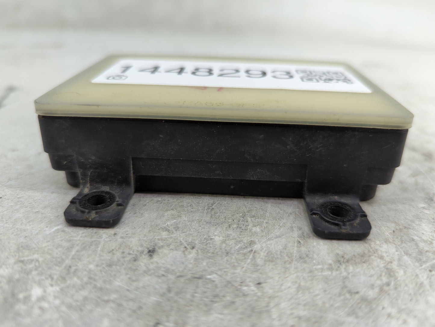 2017-2018 Hyundai Santa Fe Driver Assist Control Module B895855000 - Oemusedautoparts1.com