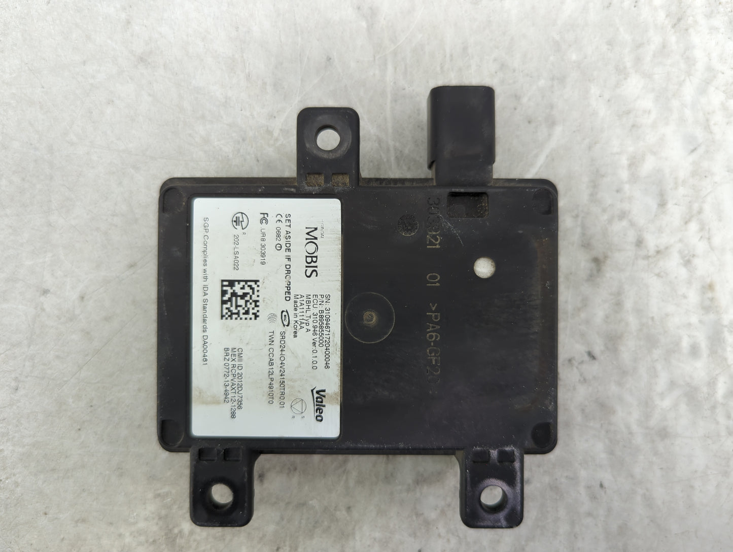 2017-2018 Hyundai Santa Fe Driver Assist Control Module B895855000 - Oemusedautoparts1.com