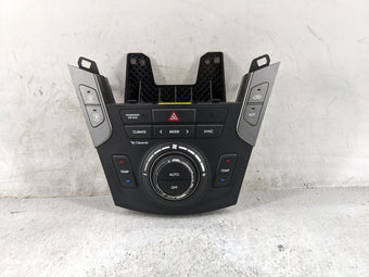 compare product 2017-2018 Hyundai Santa Fe Climate Control Module Temperature AC/Heater Replacement P/N:97250-4ZEA0 C200MMGDA-01 Fits OEM Used Auto Parts