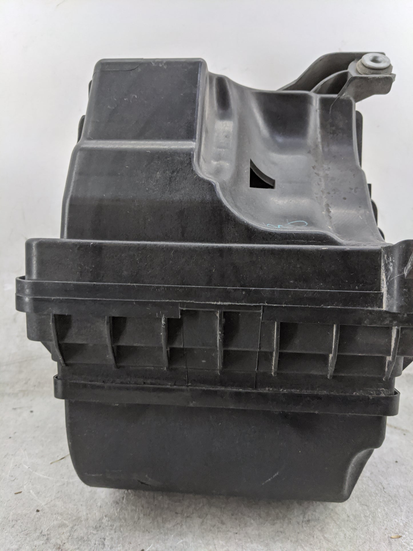 2019-2020 Hyundai Santa Fe Air Cleaner Intake-duct Hose Tube 1476751 - Oemusedautoparts1.com