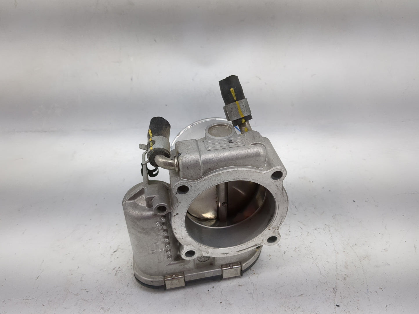 2019-2020 Hyundai Santa Fe Throttle Body P/N:35100-2G600 0280750618 Fits Fits 2015 2016 2017 2018 2019 2020 2021 OEM Used Au