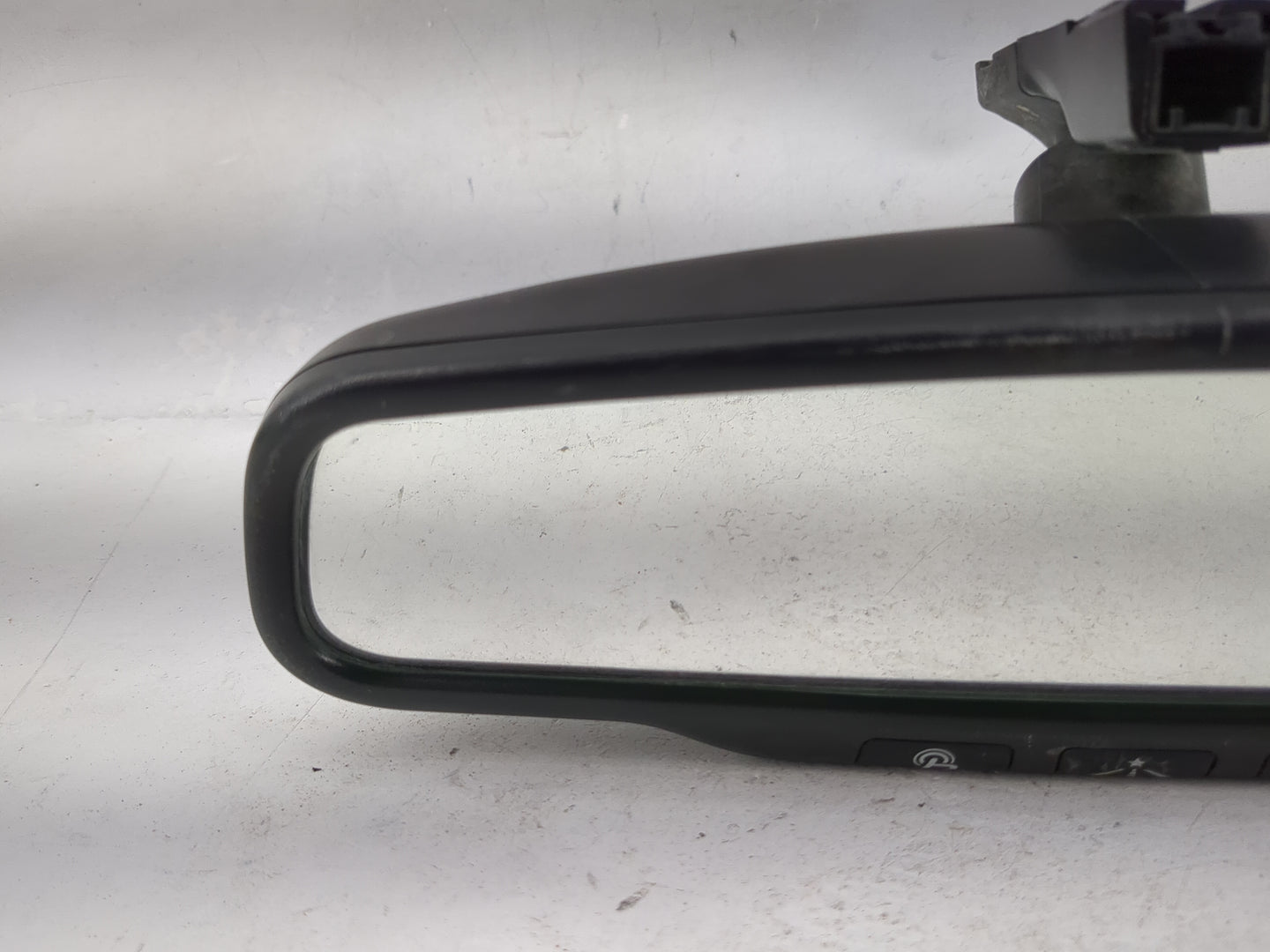 2018 Hyundai Santa Fe Interior Rear View Mirror Replacement OEM Fits OEM Used Auto Parts - Oemusedautoparts1.com