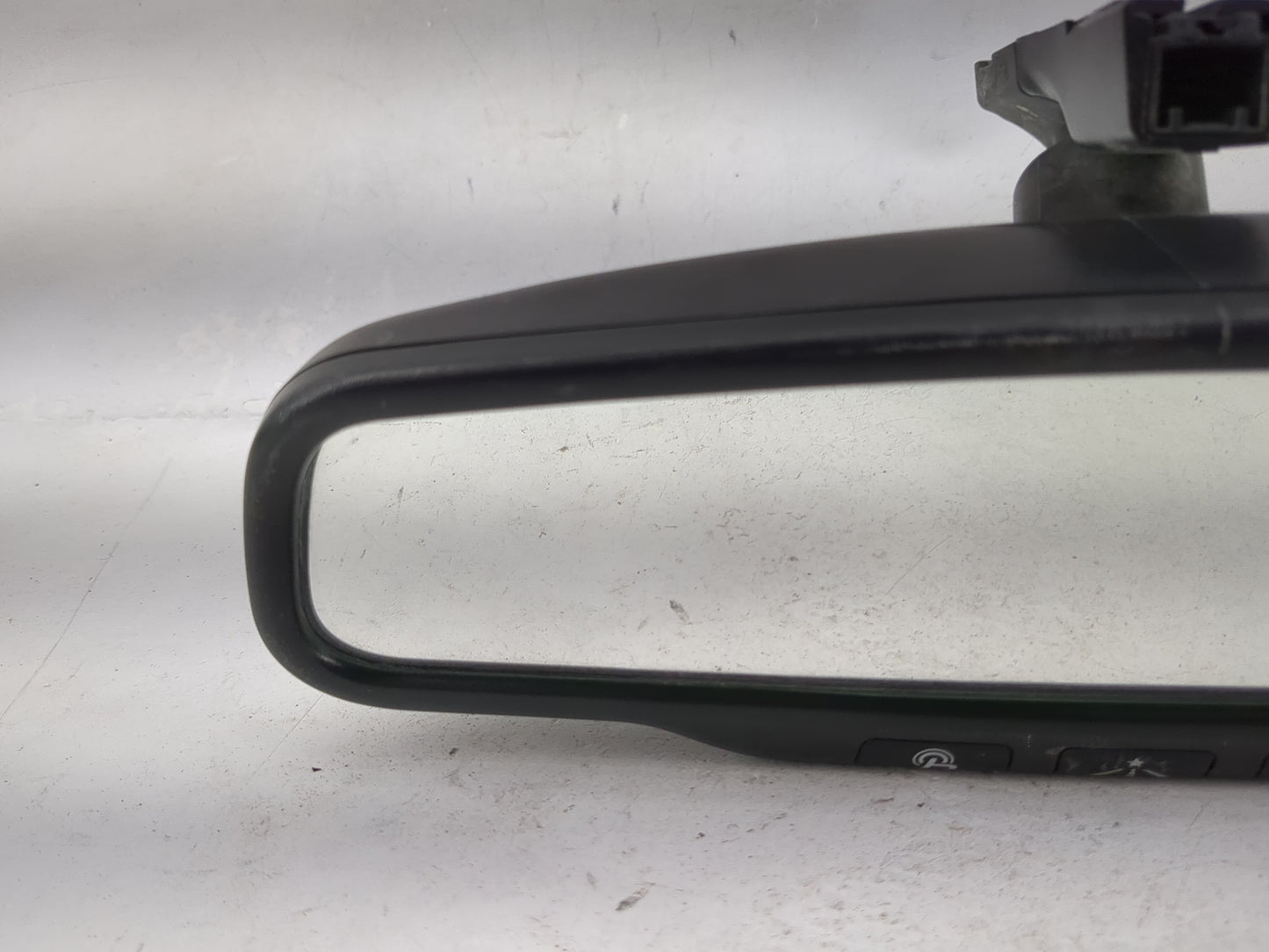 2018 Hyundai Santa Fe Interior Rear View Mirror Replacement OEM Fits OEM Used Auto Parts - Oemusedautoparts1.com