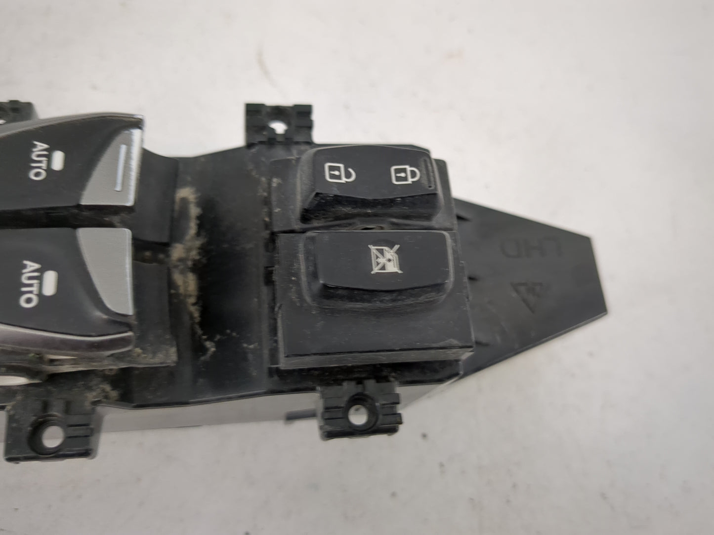2017-2018 Hyundai Santa Fe Master Power Window Switch Replacement Driver Side Left P/N:39S490-1110 Fits Fits 2017 2018 OEM U