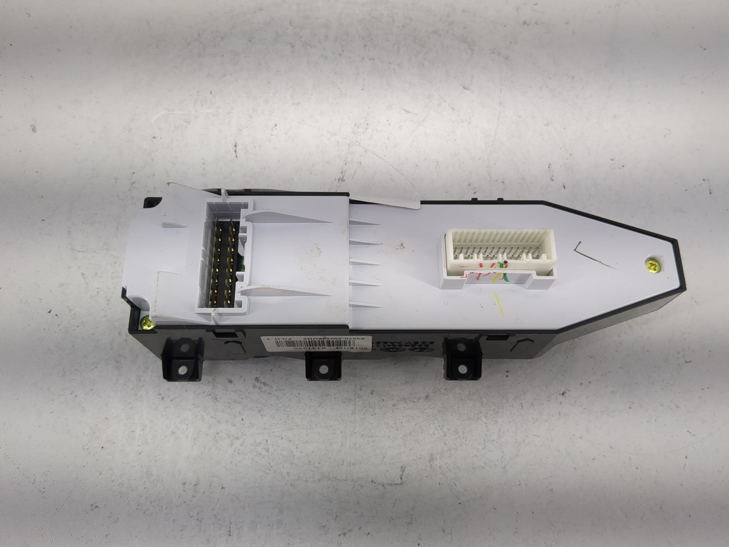 2017-2018 Hyundai Santa Fe Master Power Window Switch Replacement Driver Side Left P/N:93570-2W206UU5 Fits Fits 2017 2018 OE