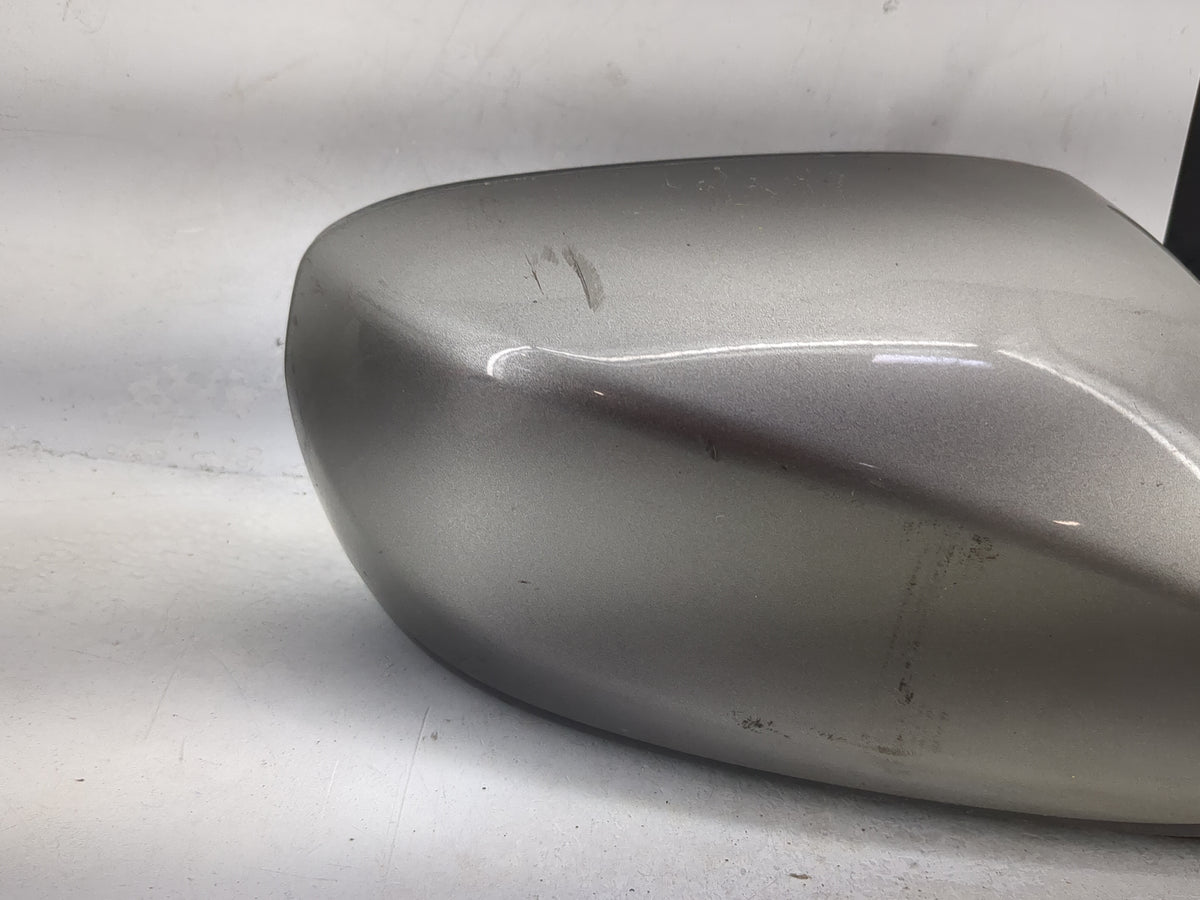 2018 Hyundai Santa Fe Passenger Side View Mirror - Right Door Mirror OEM Used - Oemusedautoparts1.com