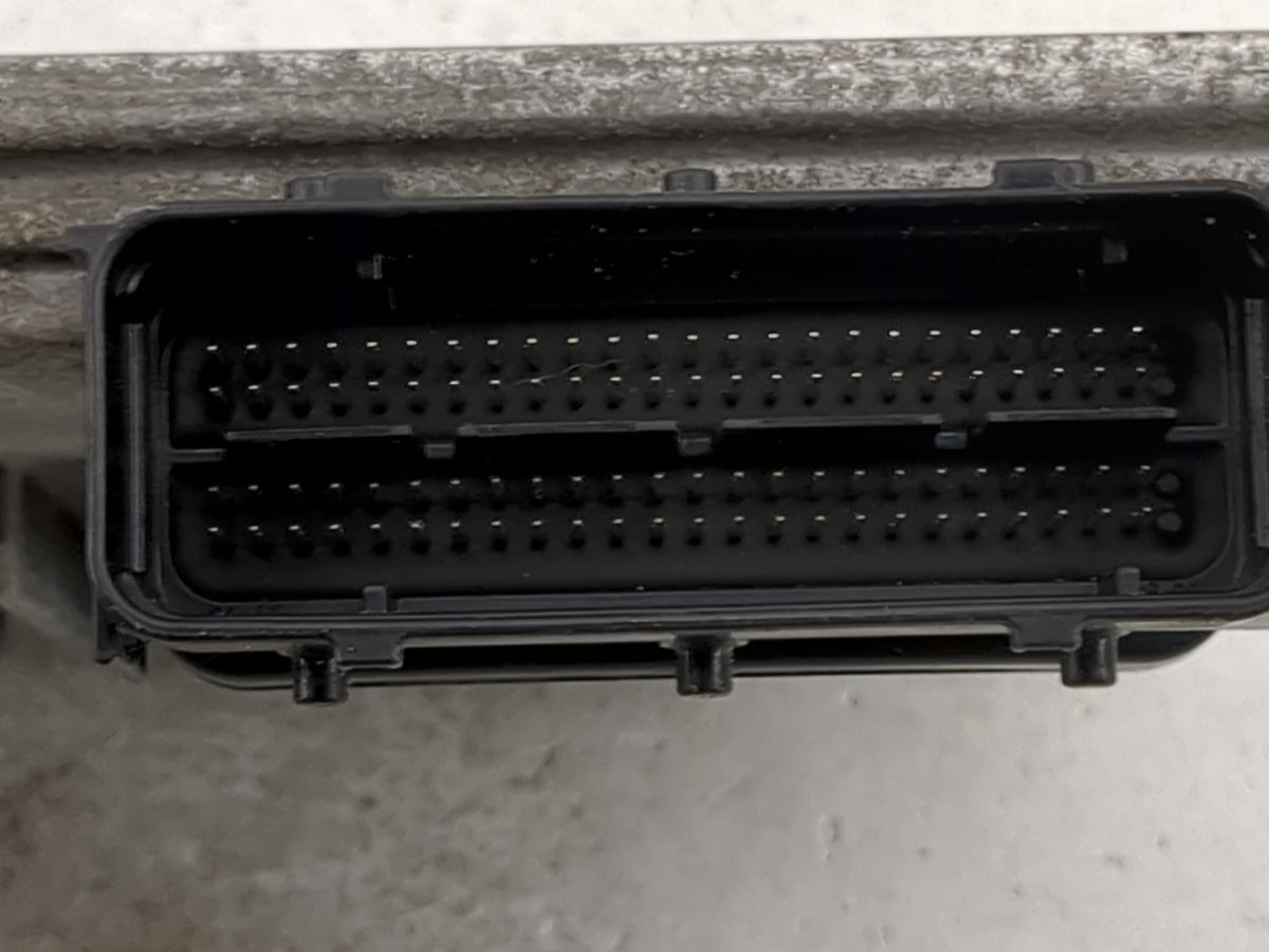 2017-2018 Hyundai Santa Fe PCM Engine Control Computer ECU ECM PCU OEM P/N:39110-3CDP1 11903313, 28166220 Fits Fits 2017 201