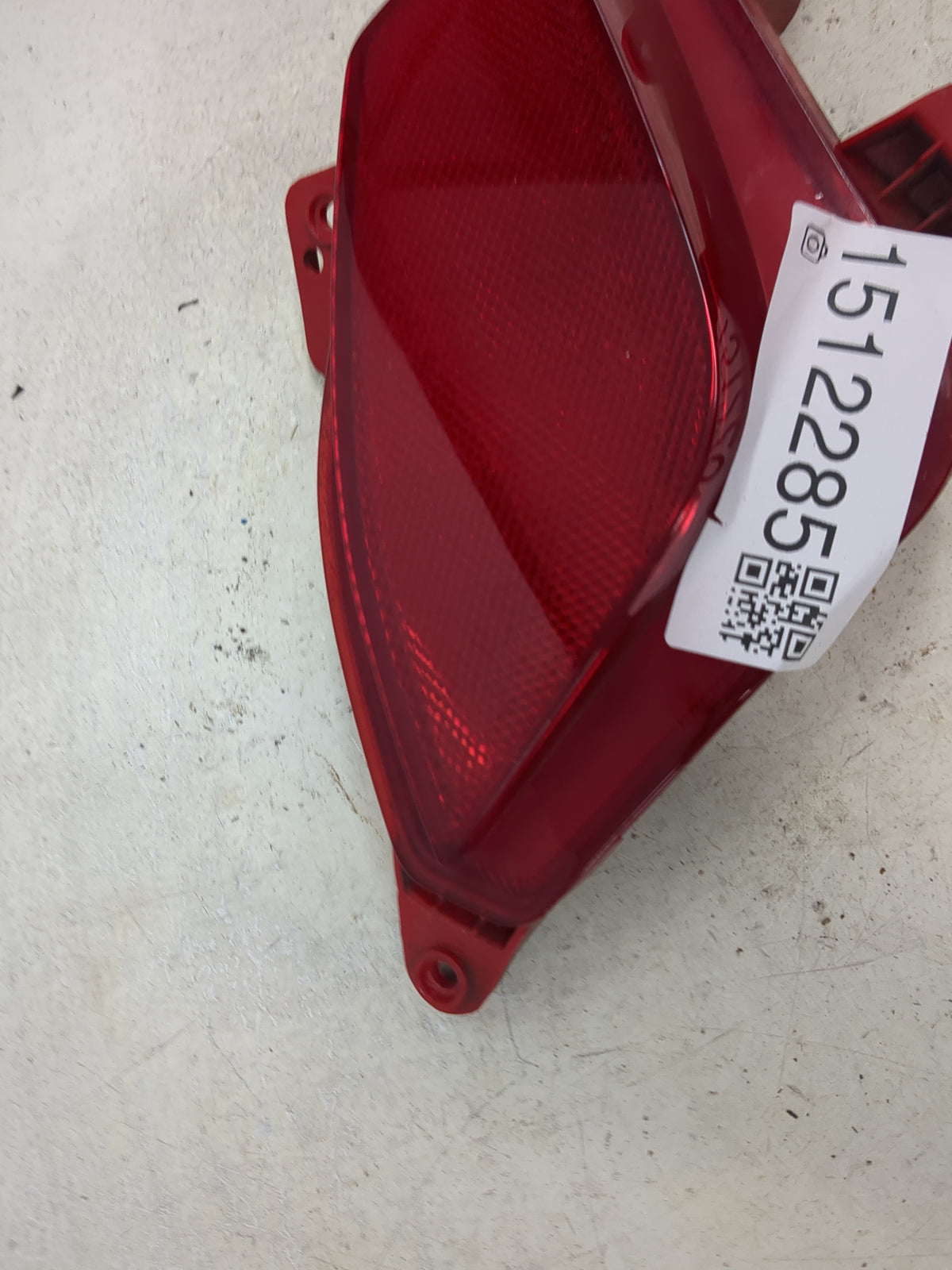 2017-2018 Hyundai Santa Fe Driver Left Side Deck Lid Mounted Tail Light - Oemusedautoparts1.com
