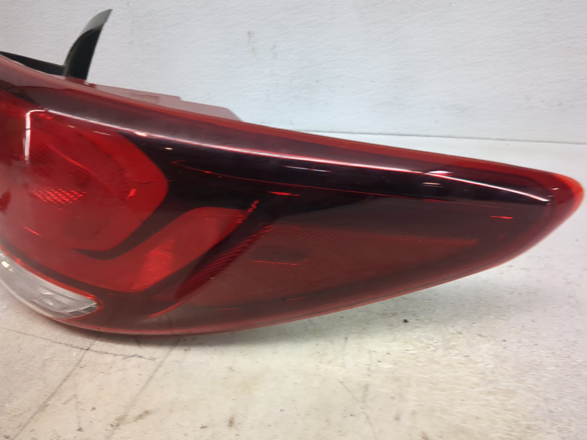 2017-2018 Hyundai Santa Fe Tail Light Assembly Passenger Right OEM Fits Fits 2017 2018 OEM Used Auto Parts - Oemusedautopart