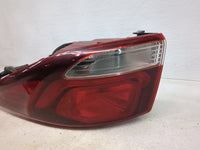 2017-2018 Hyundai Santa Fe Tail Light Assembly Passenger Right OEM P/N:92402-B85 Fits Fits 2017 2018 OEM Used Auto Parts - O