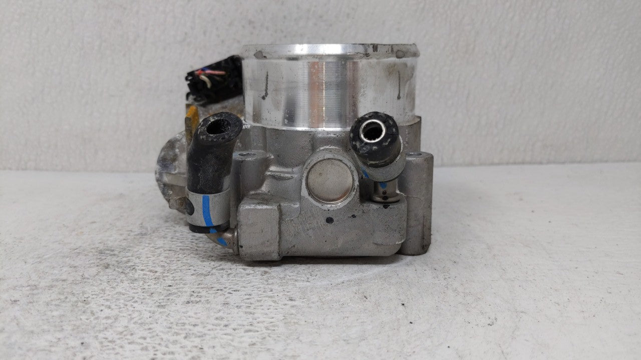 2018 Hyundai Santa Fe Throttle Body P/N:0 280 750 618 35100-2G600 Fits Fits 2015 2016 2017 2019 OEM Used Auto Parts - Oemuse