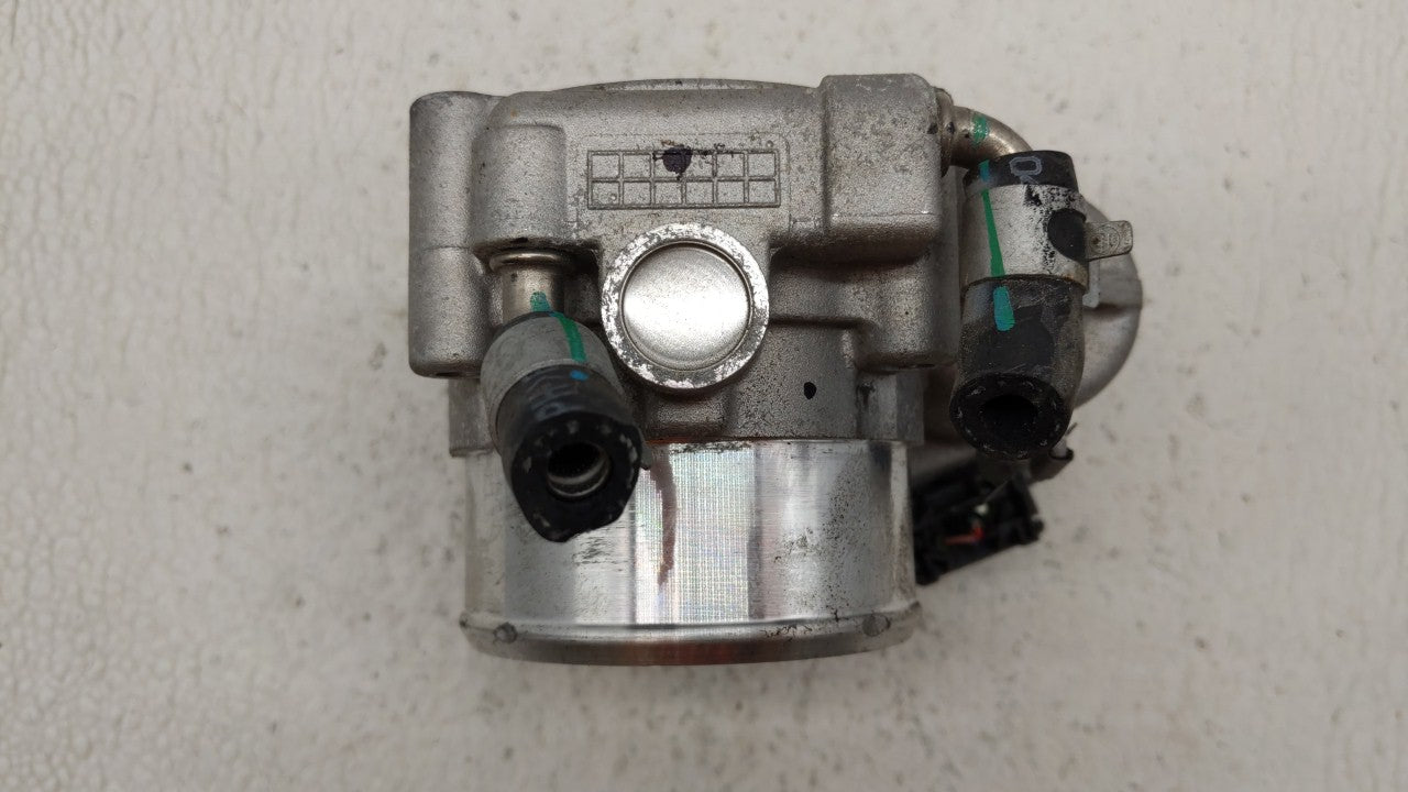 2018 Hyundai Santa Fe Throttle Body P/N:0 280 750 618 35100-2G600 Fits Fits 2015 2016 2017 2019 OEM Used Auto Parts - Oemuse