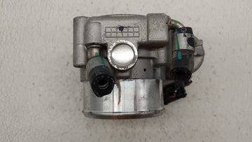 2018 Hyundai Santa Fe Throttle Body P/N:0 280 750 618 35100-2G600 Fits Fits 2015 2016 2017 2019 OEM Used Auto Parts