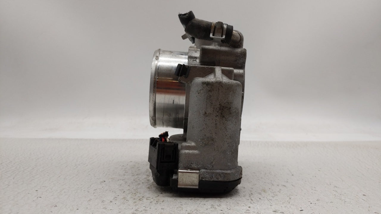 2018 Hyundai Santa Fe Throttle Body P/N:0 280 750 618 35100-2G600 Fits Fits 2015 2016 2017 2019 OEM Used Auto Parts - Oemuse